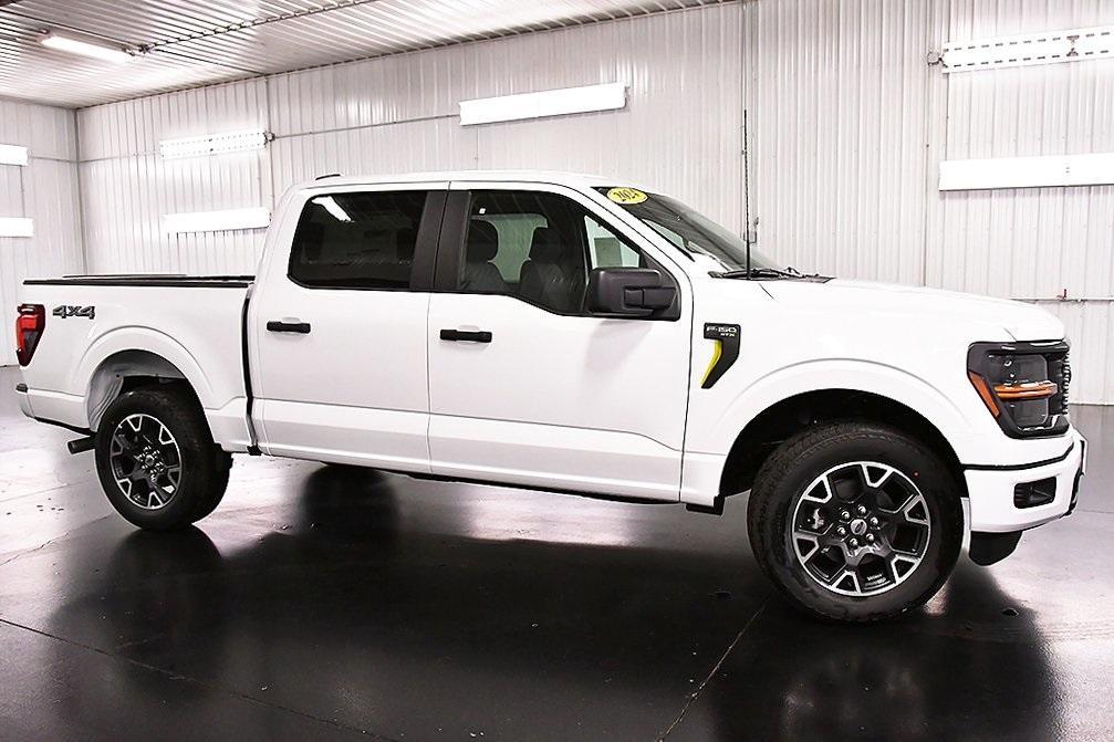 new 2024 Ford F-150 car, priced at $48,674