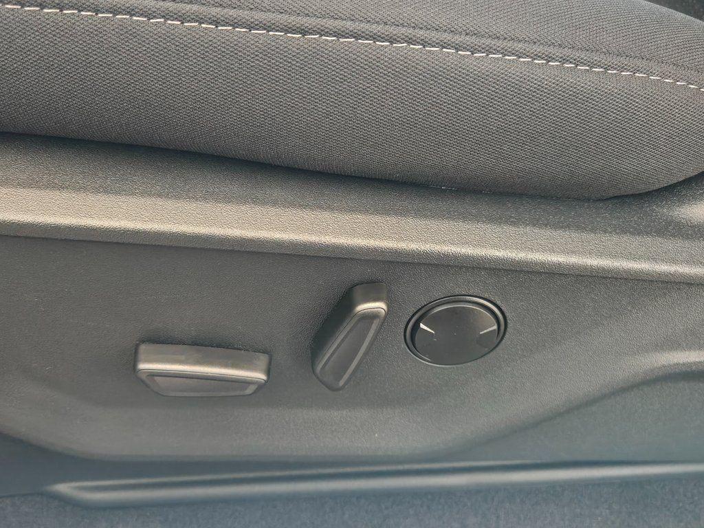 new 2025 Ford F-150 car, priced at $58,999