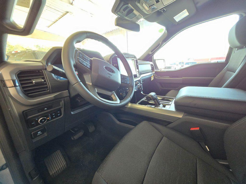 new 2025 Ford F-150 car, priced at $58,999