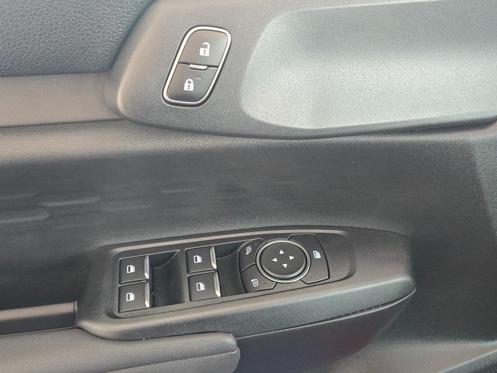 new 2025 Ford Ranger car, priced at $35,499