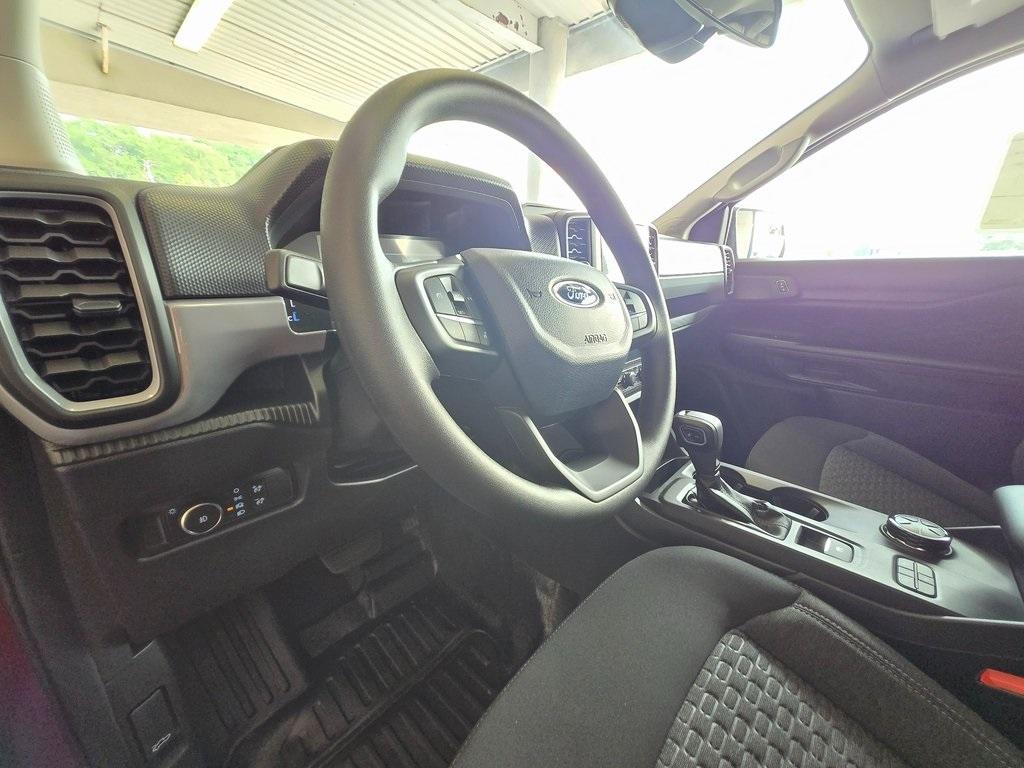 new 2025 Ford Ranger car, priced at $35,499
