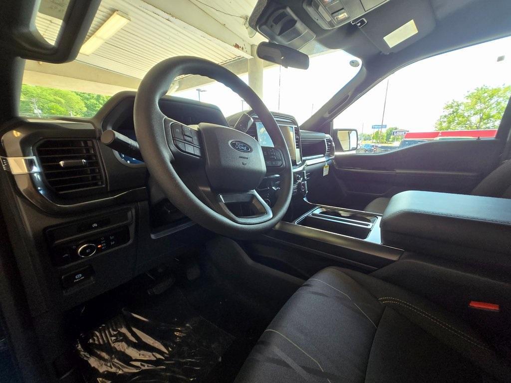 new 2025 Ford F-150 car, priced at $51,172