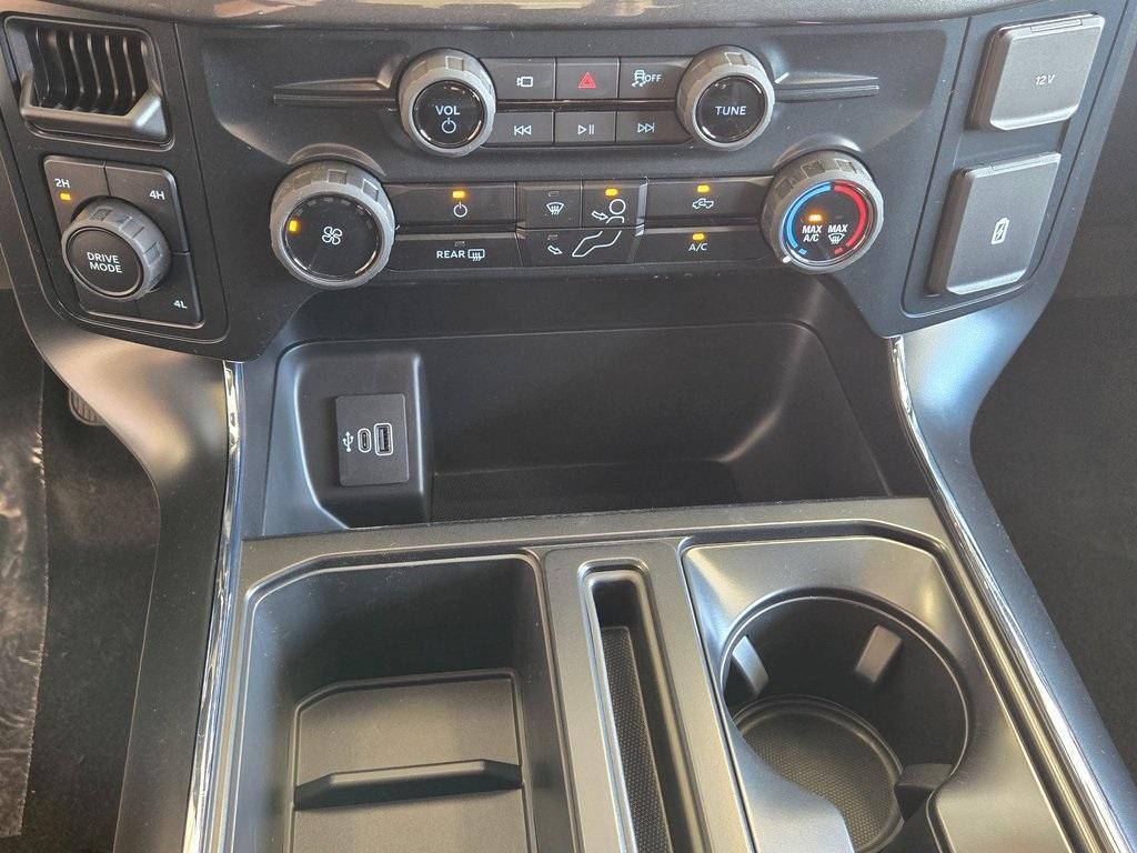 new 2025 Ford F-150 car, priced at $51,172
