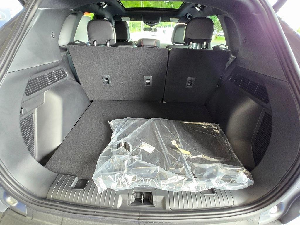 new 2025 Ford Escape car, priced at $33,706