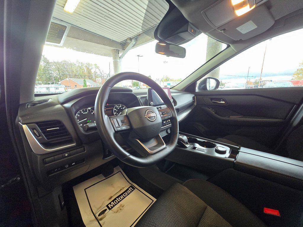 used 2025 Nissan Rogue car, priced at $25,000