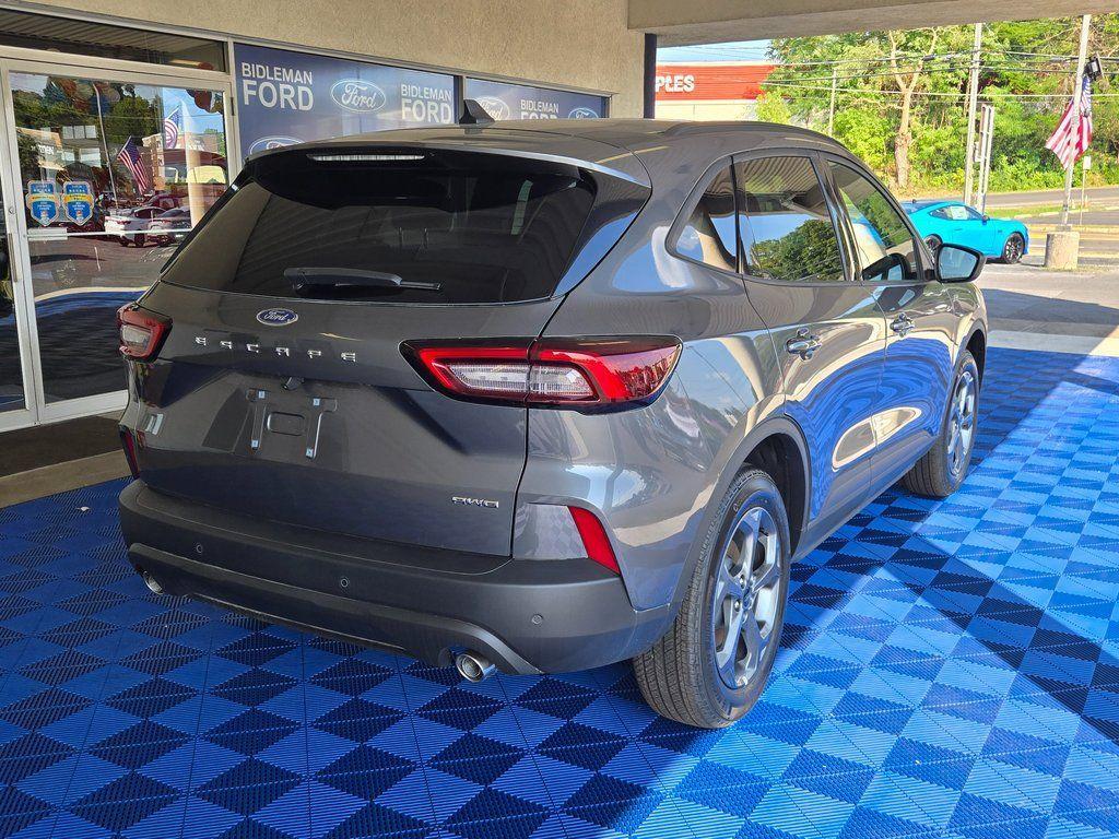new 2025 Ford Escape car, priced at $29,499