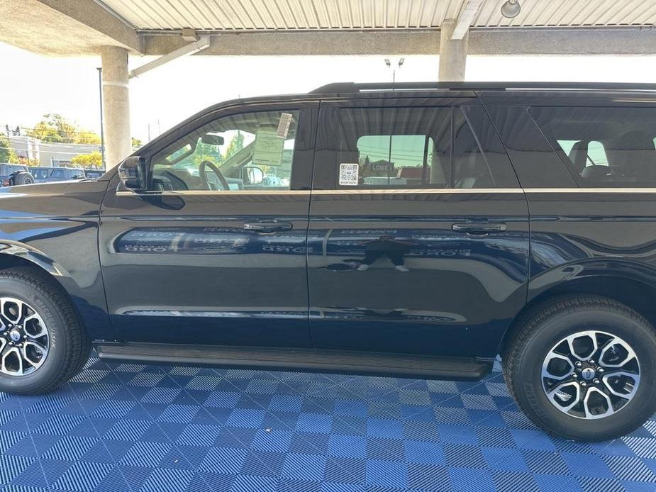 new 2024 Ford Expedition Max car, priced at $67,153