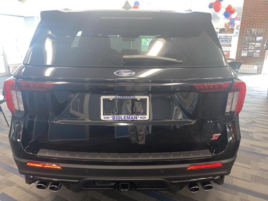 new 2025 Ford Explorer car, priced at $58,093