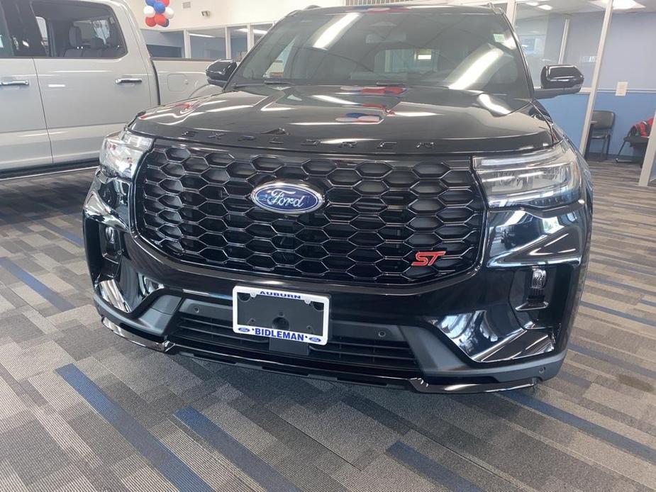 new 2025 Ford Explorer car, priced at $58,093