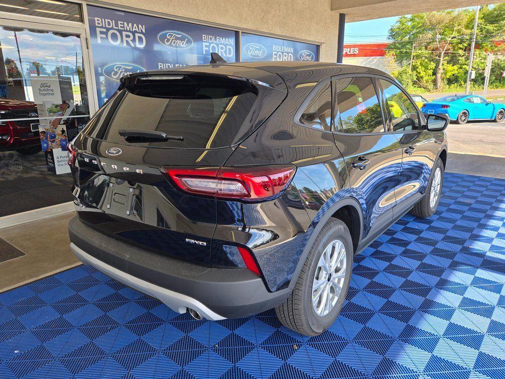 new 2025 Ford Escape car, priced at $26,499
