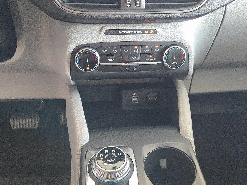 new 2025 Ford Escape car, priced at $26,499