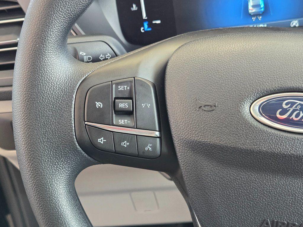 new 2025 Ford Escape car, priced at $26,499