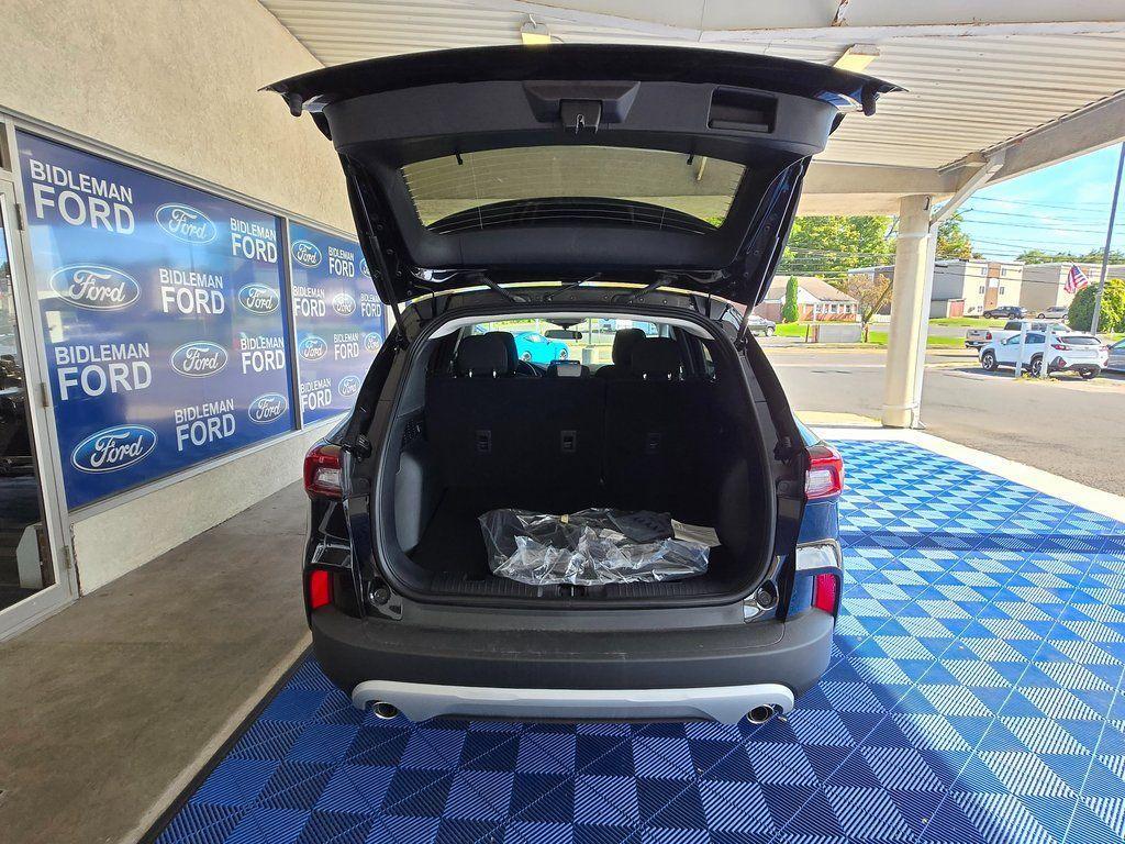new 2025 Ford Escape car, priced at $26,499