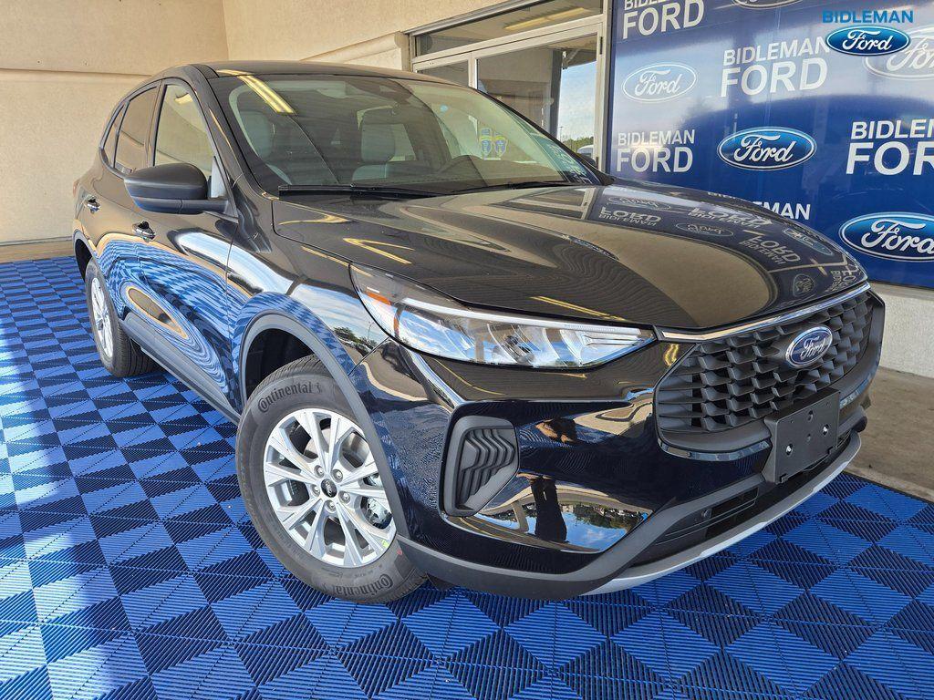 new 2025 Ford Escape car, priced at $26,499
