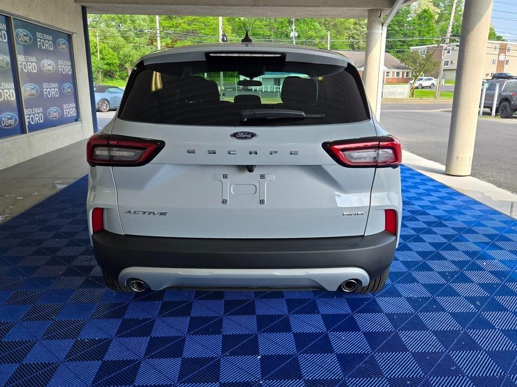 new 2025 Ford Escape car, priced at $29,779