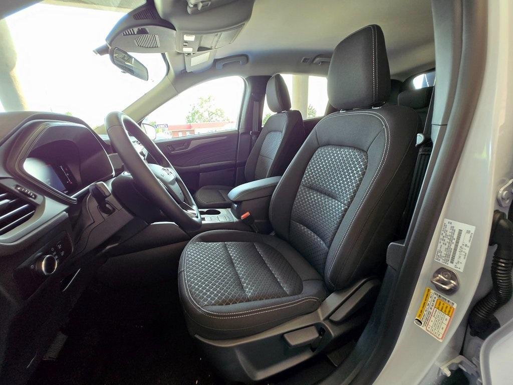 new 2025 Ford Escape car, priced at $29,779
