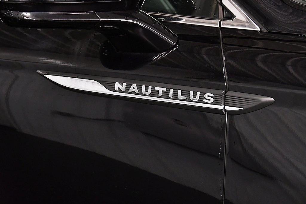 used 2021 Lincoln Nautilus car, priced at $36,995