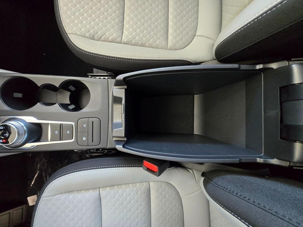 new 2025 Ford Escape car, priced at $27,999