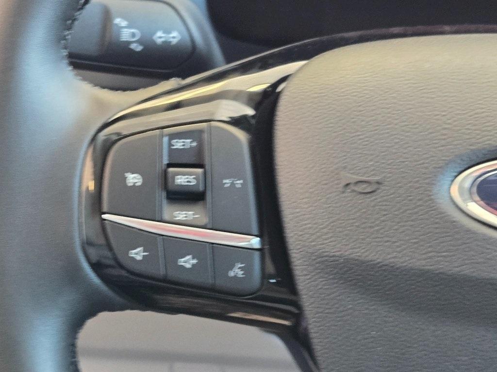 new 2025 Ford Escape car, priced at $27,999