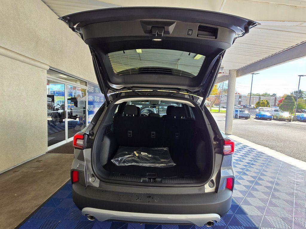 new 2025 Ford Escape car, priced at $26,499