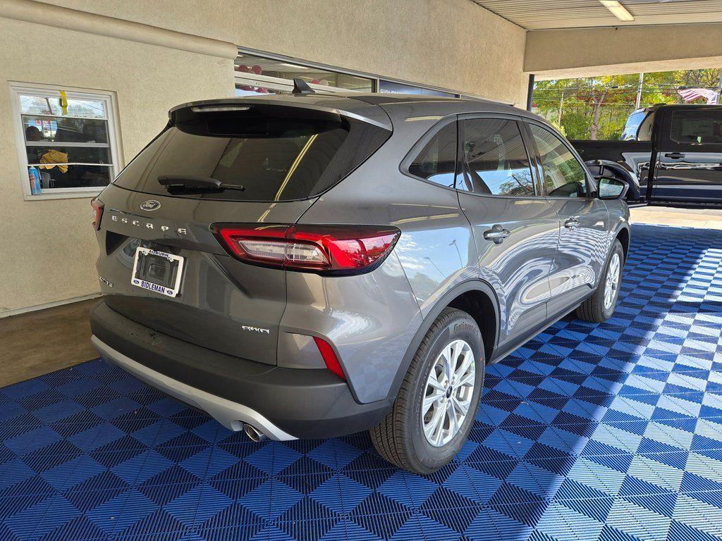 new 2025 Ford Escape car, priced at $26,499