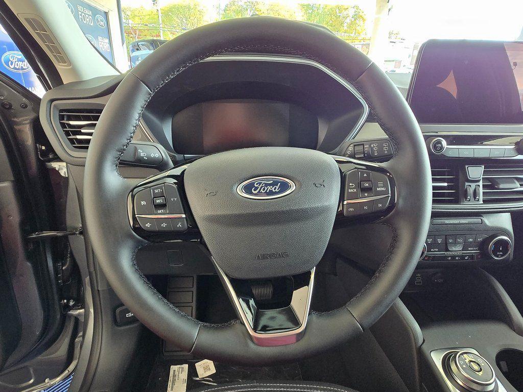 new 2025 Ford Escape car, priced at $26,499