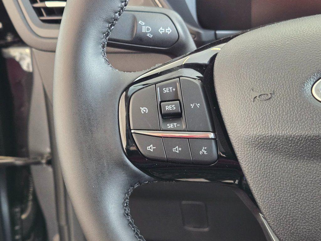 new 2025 Ford Escape car, priced at $26,499