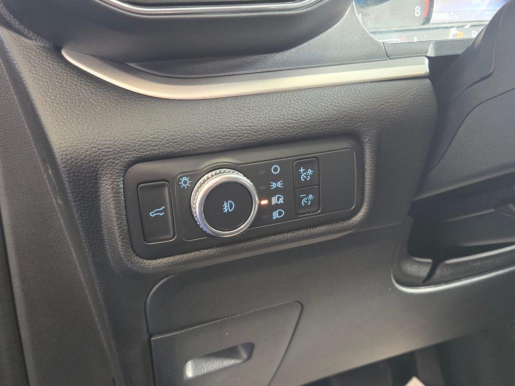 used 2022 Ford Explorer car, priced at $33,000