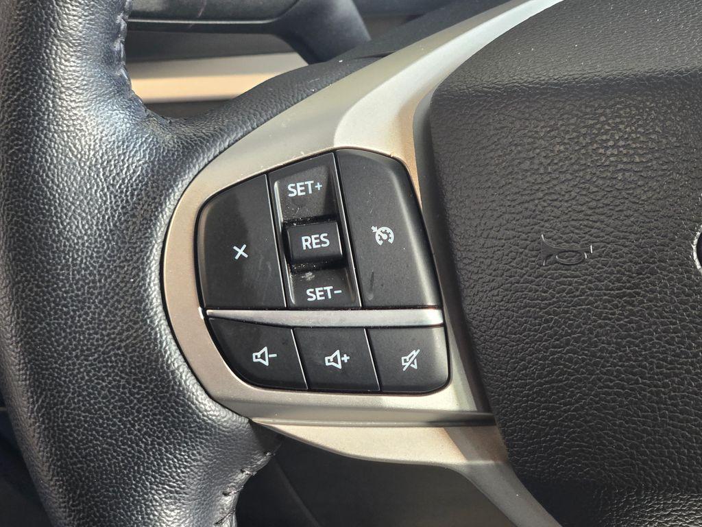 used 2022 Ford Explorer car, priced at $33,000