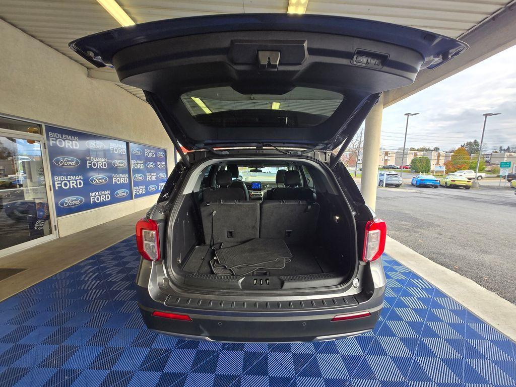 used 2022 Ford Explorer car, priced at $33,000