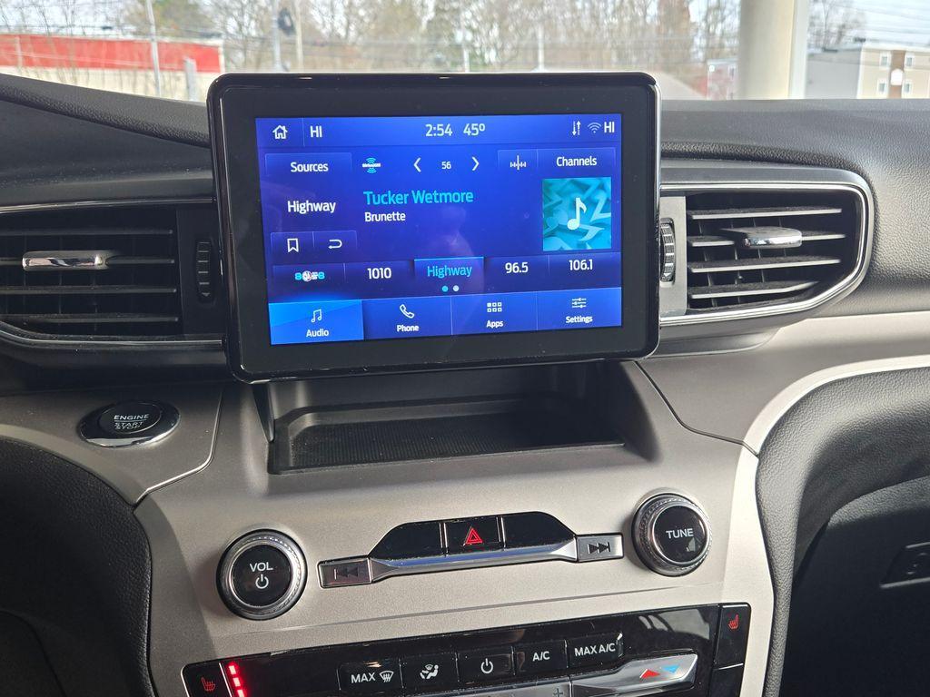 used 2022 Ford Explorer car, priced at $33,000