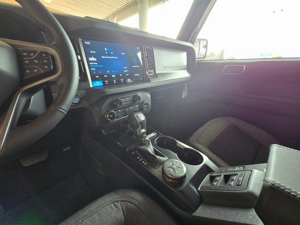 new 2025 Ford Bronco car, priced at $41,499