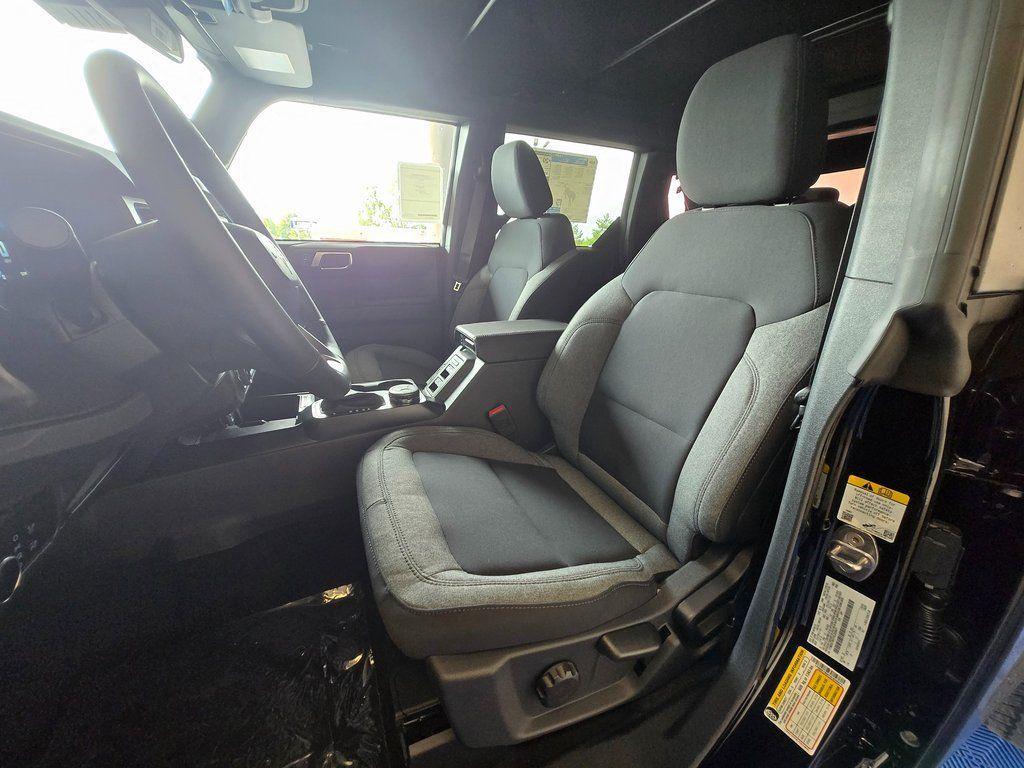 new 2025 Ford Bronco car, priced at $41,499