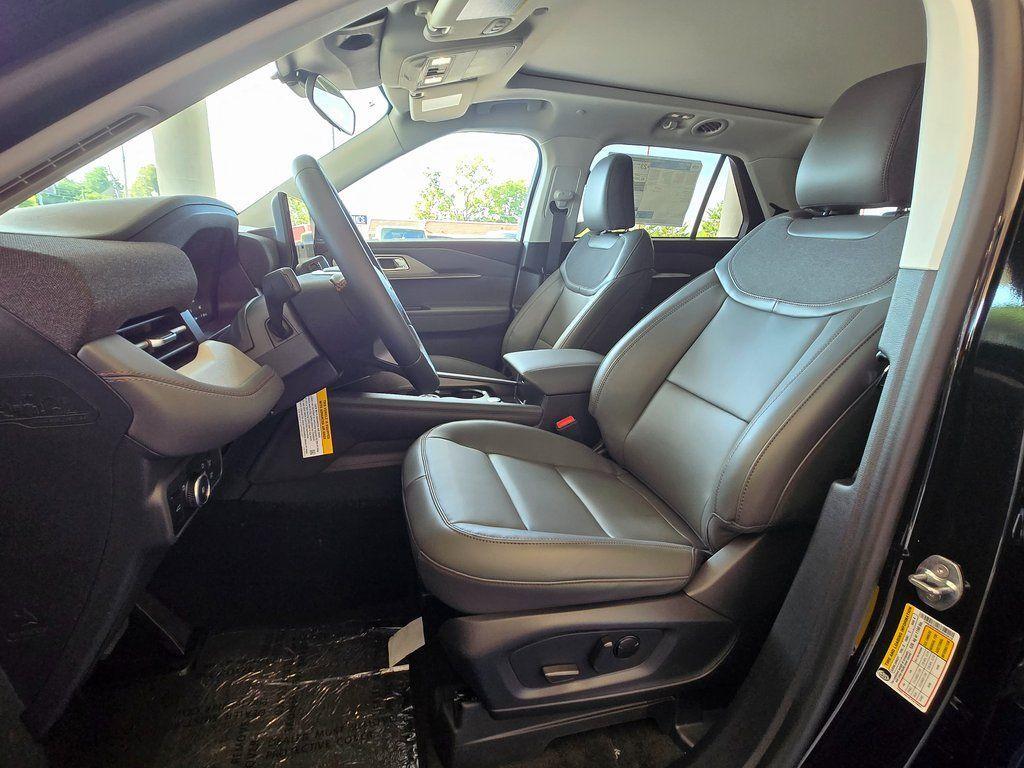new 2025 Ford Explorer car, priced at $45,799