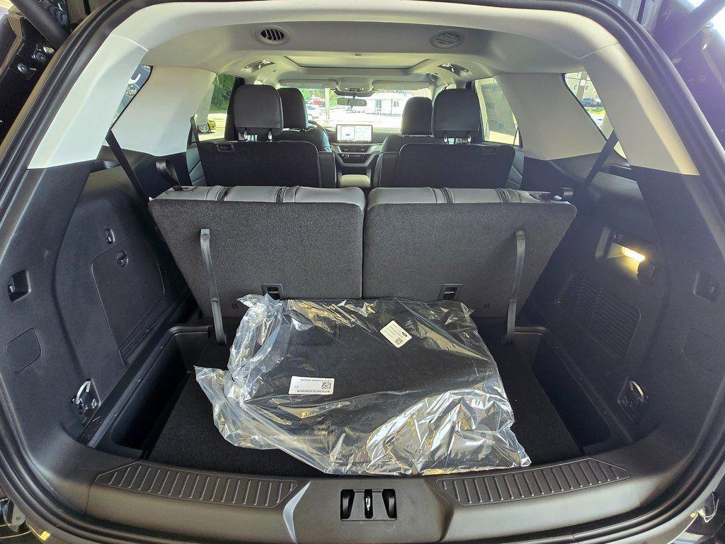 new 2025 Ford Explorer car, priced at $45,799