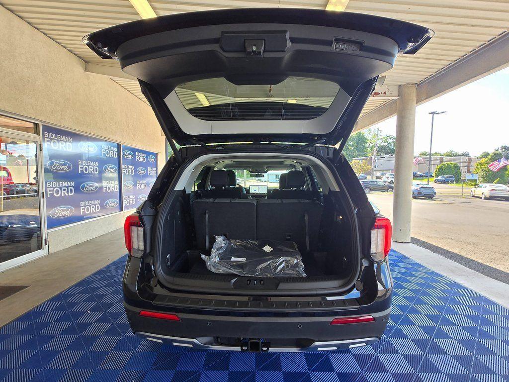 new 2025 Ford Explorer car, priced at $45,799