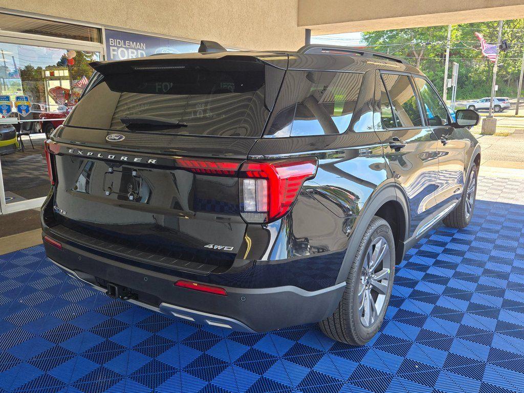 new 2025 Ford Explorer car, priced at $45,799