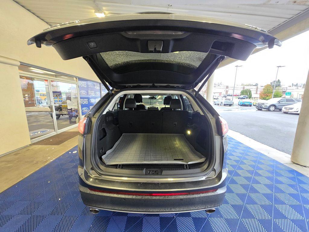 used 2016 Ford Edge car, priced at $12,000