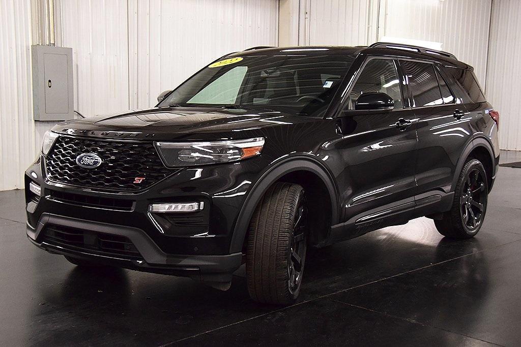 used 2022 Ford Explorer car, priced at $44,989