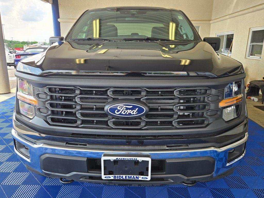 new 2025 Ford F-150 car, priced at $44,924