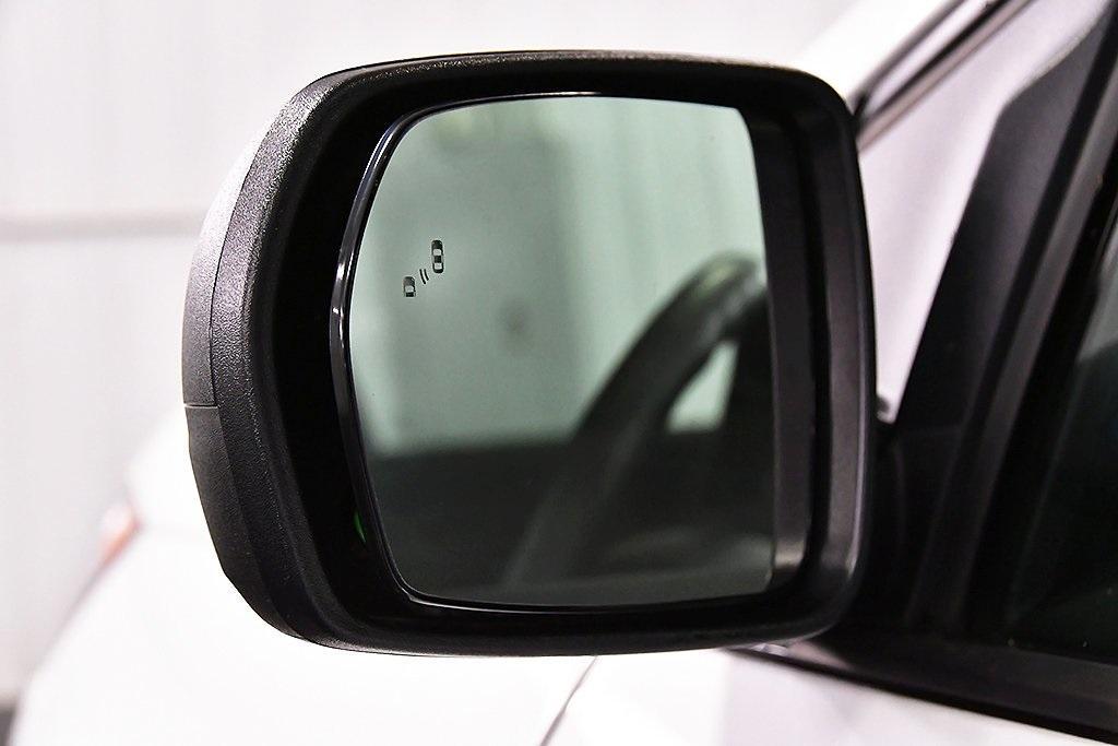 used 2024 Ford Edge car, priced at $31,495