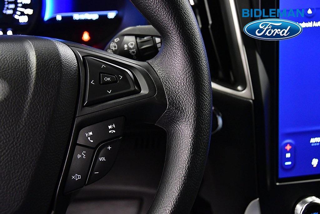 used 2024 Ford Edge car, priced at $30,000