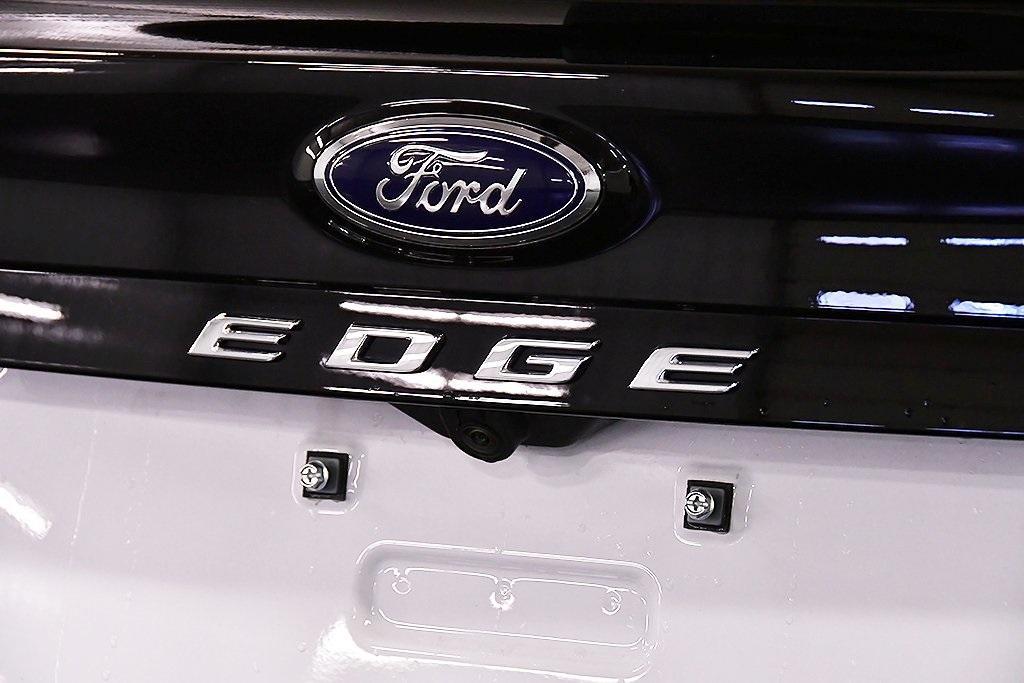 used 2024 Ford Edge car, priced at $31,495
