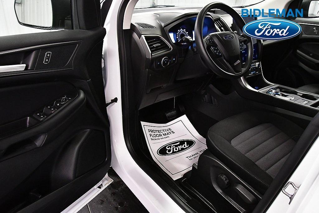used 2024 Ford Edge car, priced at $30,000