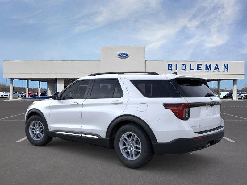 new 2025 Ford Explorer car, priced at $40,376
