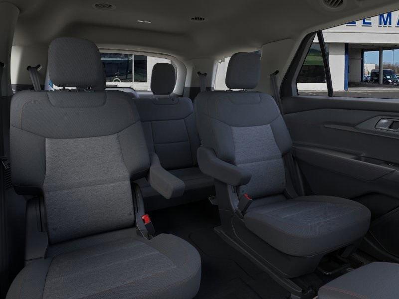 new 2025 Ford Explorer car, priced at $40,376