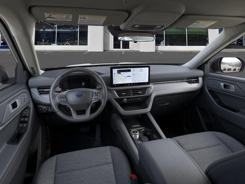 new 2025 Ford Explorer car, priced at $40,376