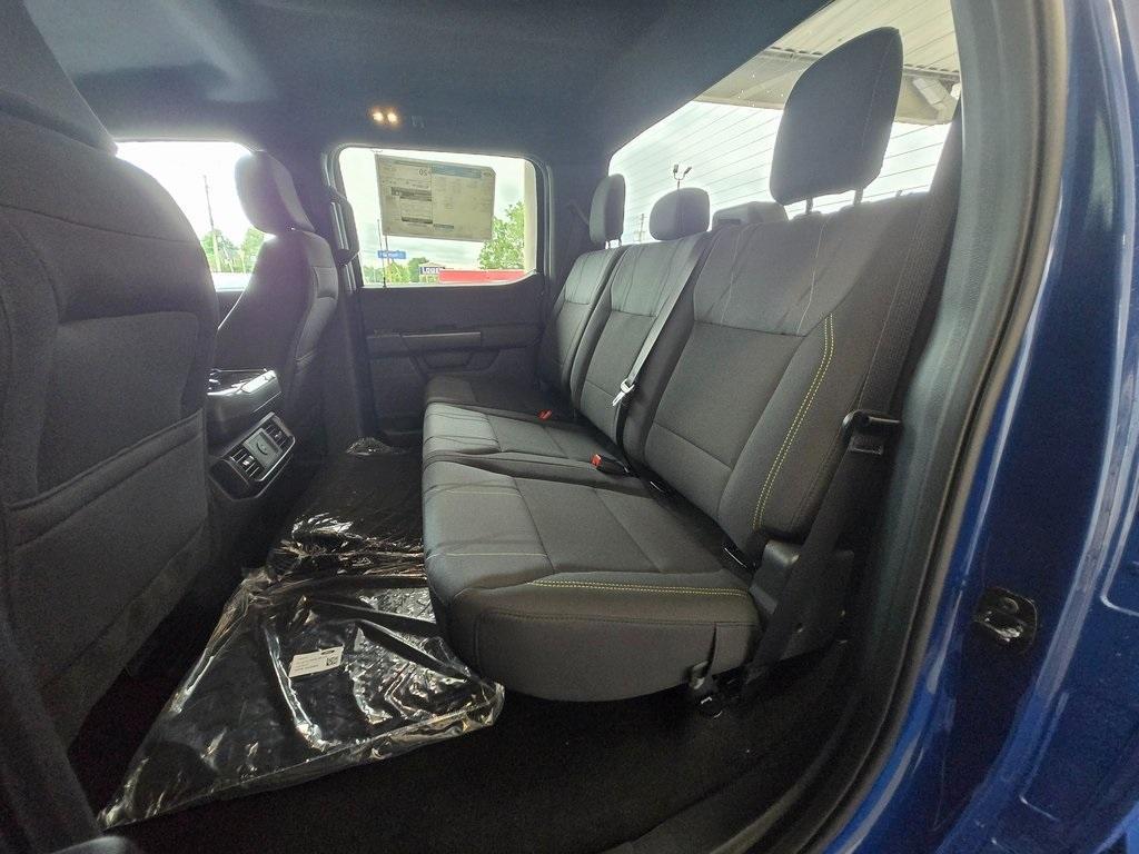 new 2025 Ford F-150 car, priced at $50,941