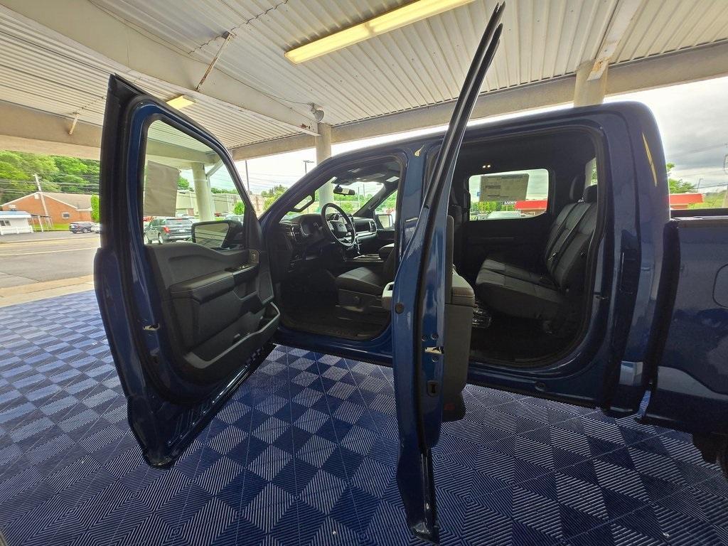 new 2025 Ford F-150 car, priced at $50,941