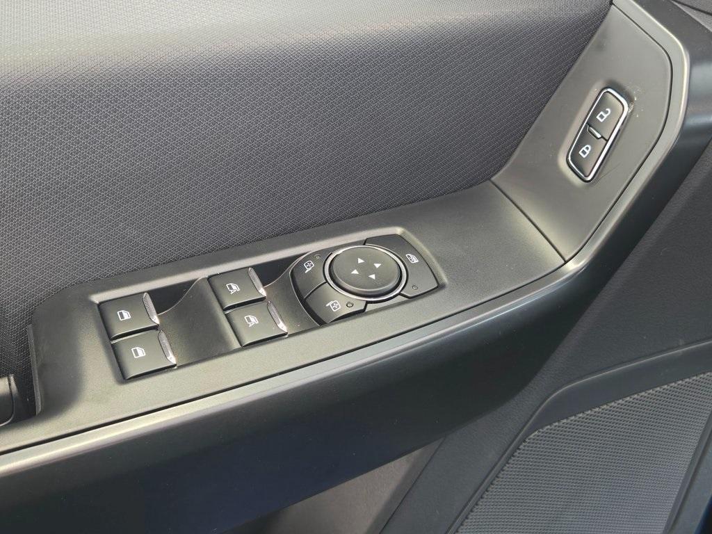 new 2025 Ford F-150 car, priced at $50,941